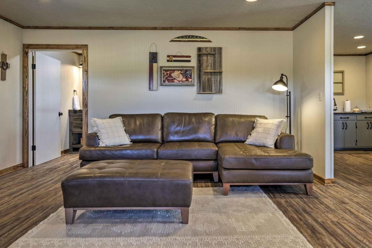Cozy Fredericksburg Studio Near Wineries! エクステリア 写真